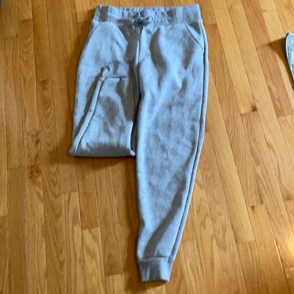 Comfy gray work out sweatpants - Picture 3 of 8